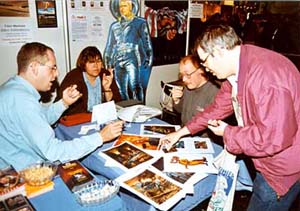 Unser Illustrator Swen Papenbrock hält zum Glück dem Hypersturm stand